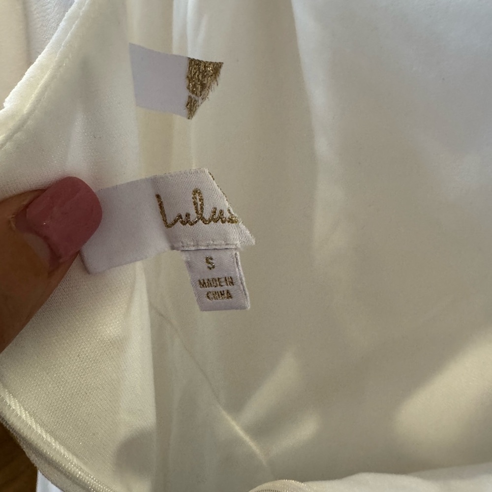 Lulu's Elegant White Gown with Slit Small - Picture 6 of 6